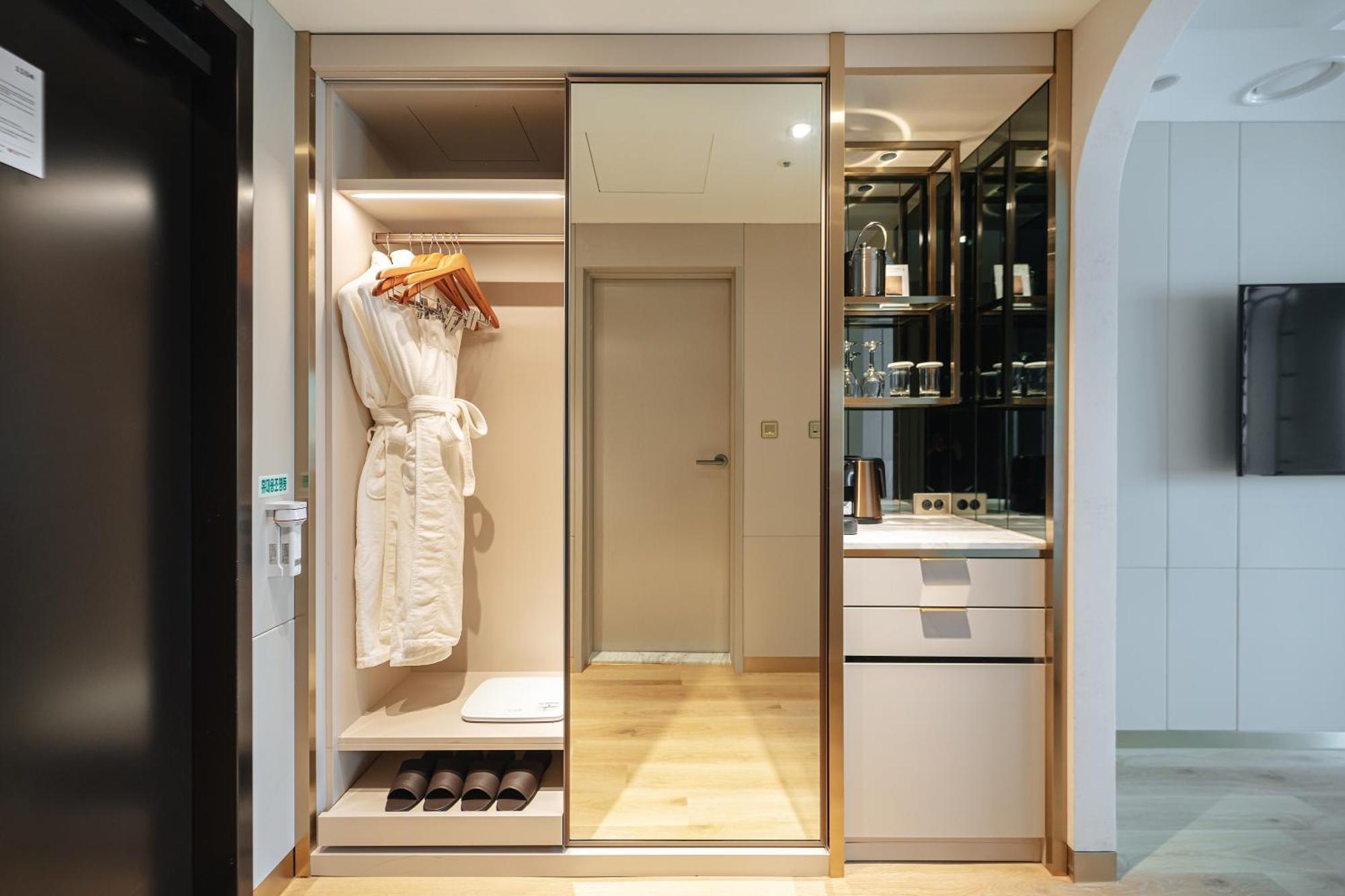 Eliena Hotel Seoul Gangnam Экстерьер фото